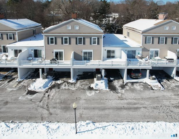 580 Mountain Road APT C, West Hartford, CT 06117