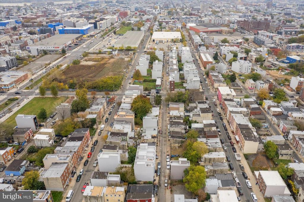 525 EDGLEY ST, Philadelphia, PA 19122