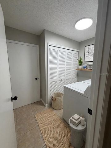 50 LAKEPOINTE CIRCLE, Kissimmee, FL 34743
