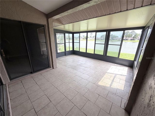 50 LAKEPOINTE CIRCLE, Kissimmee, FL 34743