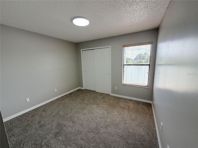 50 LAKEPOINTE CIRCLE, Kissimmee, FL 34743