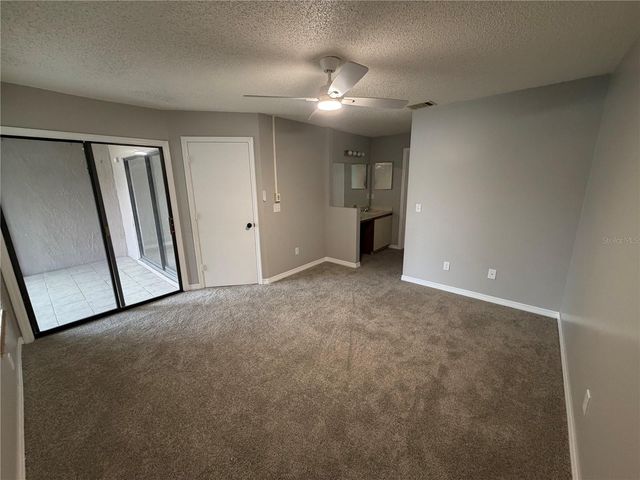 50 LAKEPOINTE CIRCLE, Kissimmee, FL 34743