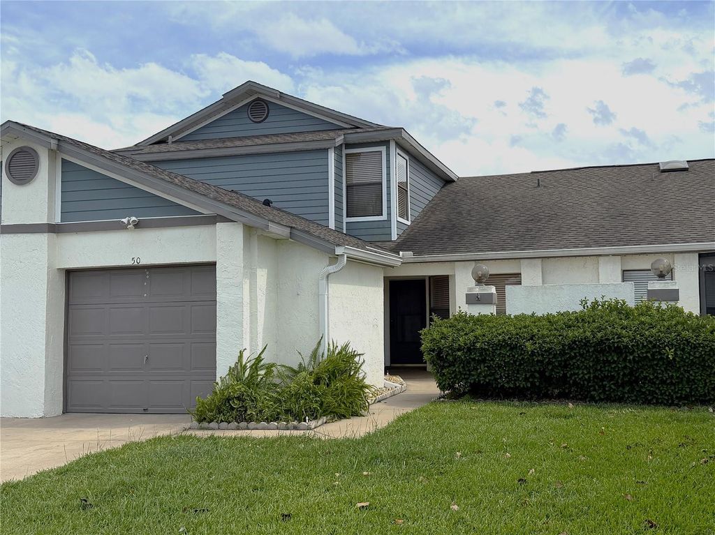 50 LAKEPOINTE CIRCLE, Kissimmee, FL 34743