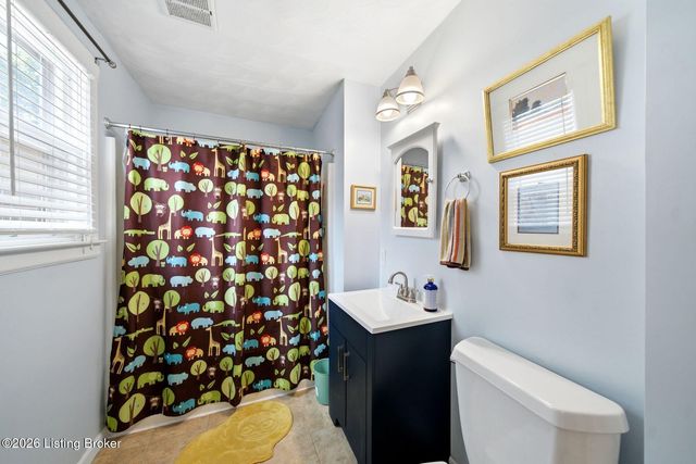 320 S Bayly Ave, Louisville, KY 40206