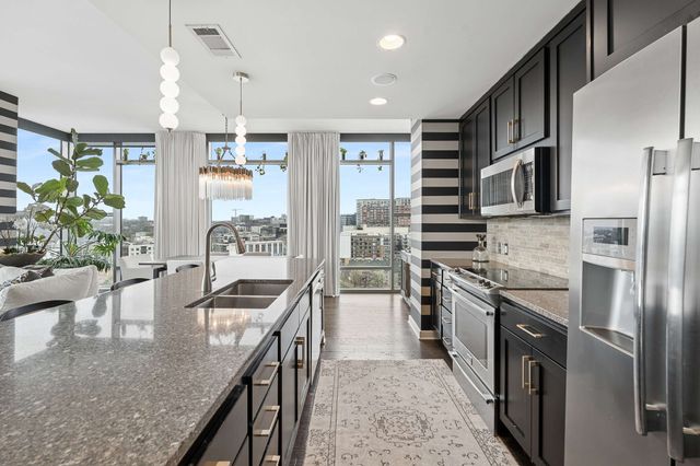 1212 Laurel St Apt 1213, Nashville, TN 37203