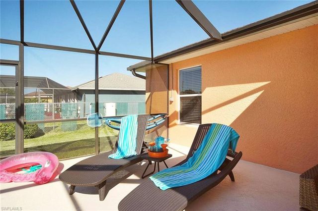 1916 NW 13th PL, Cape Coral, FL 33993
