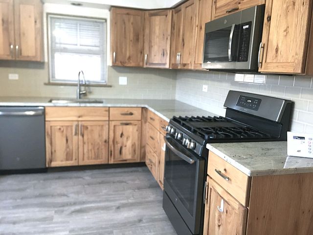 6408 W Raven Street 1, Chicago, IL 60631