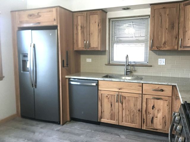 6408 W Raven Street 1, Chicago, IL 60631