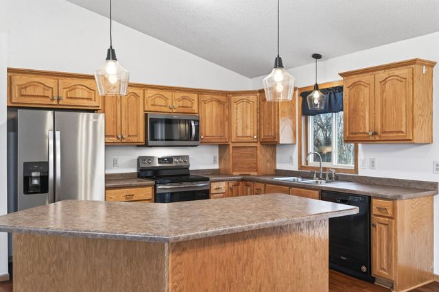 9531 242nd Lane NE, Stacy, MN 55079