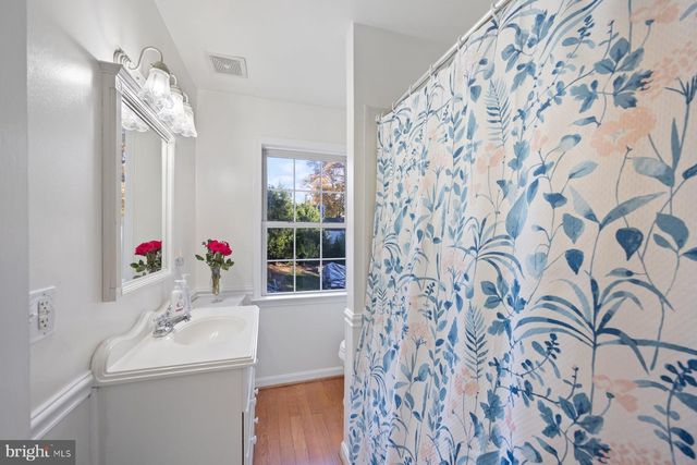 1003 LEE RD, Glen Burnie, MD 21061