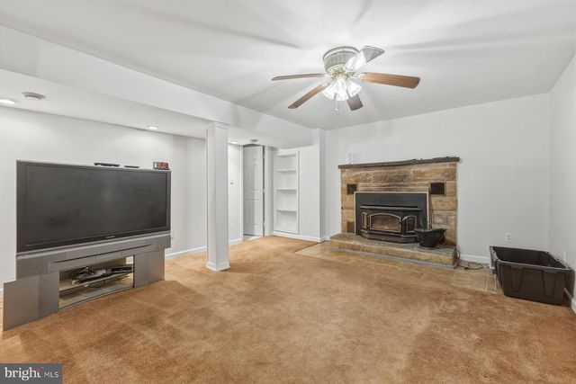 1003 LEE RD, Glen Burnie, MD 21061