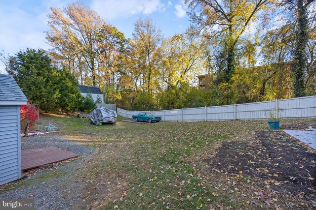 1003 LEE RD, Glen Burnie, MD 21061