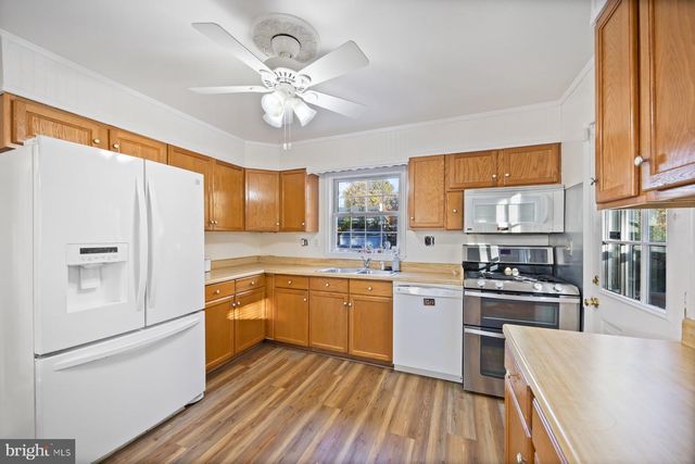 1003 LEE RD, Glen Burnie, MD 21061