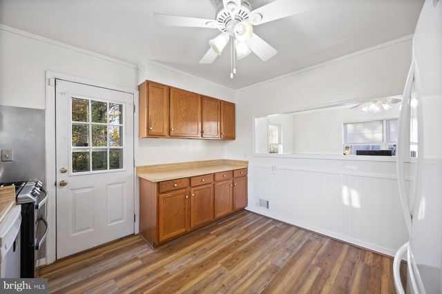 1003 LEE RD, Glen Burnie, MD 21061