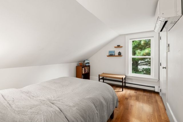 91 Fayette St 1, Watertown, MA 02472