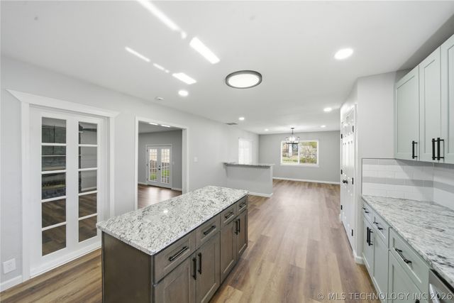 5715 E 28th Street, Tulsa, OK 74114