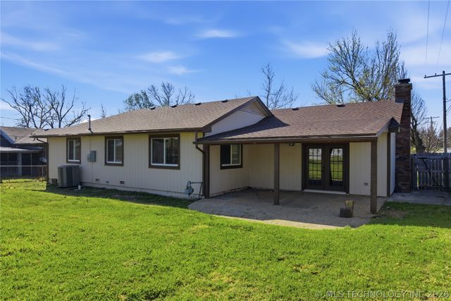 5715 E 28th Street, Tulsa, OK 74114