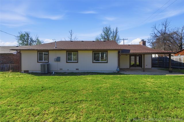 5715 E 28th Street, Tulsa, OK 74114