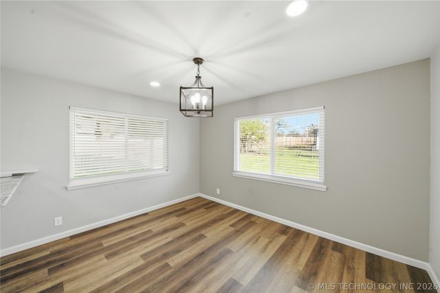 5715 E 28th Street, Tulsa, OK 74114