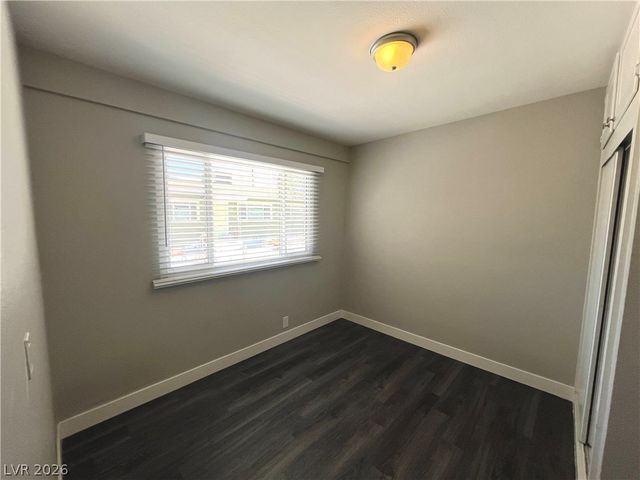 221 South 10th Street 6, Las Vegas, NV 89101