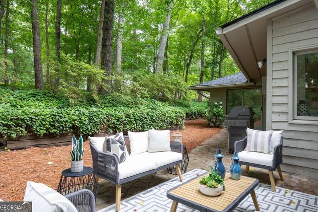 4198 Lake Rill Court, Marietta, GA 30062
