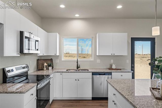 723 Campbell Lane, Pueblo West, CO 81007