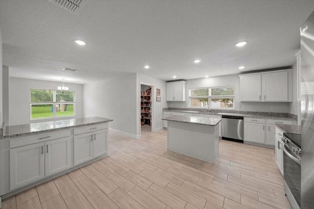 140 NW 113TH CIRCLE, Ocala, FL 34482