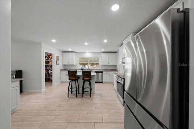 140 NW 113TH CIRCLE, Ocala, FL 34482