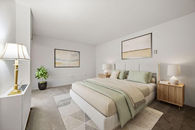 6450 York Avenue S 207, Edina, MN 55435