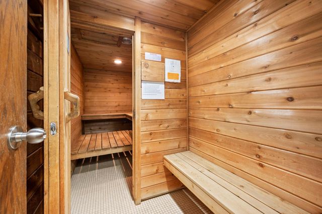 6450 York Avenue S 207, Edina, MN 55435