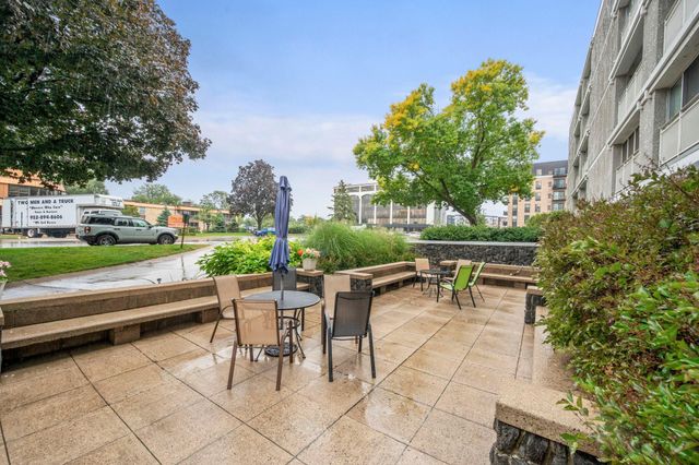 6450 York Avenue S 207, Edina, MN 55435