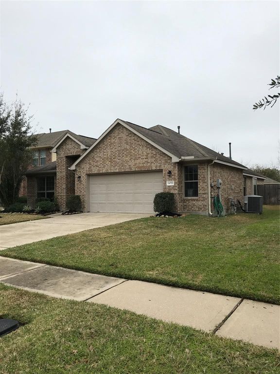 16722 Newlight Bend Drive, Houston, TX 77095