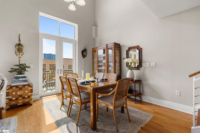 111 E Mcbee Avenue Unit 307, Greenville, SC 29601