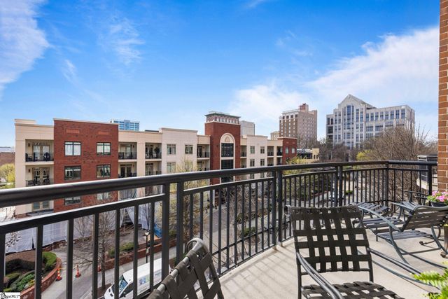 111 E Mcbee Avenue Unit 307, Greenville, SC 29601