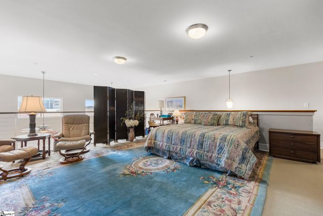 111 E Mcbee Avenue Unit 307, Greenville, SC 29601