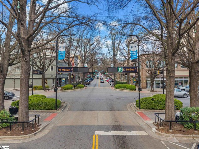 111 E Mcbee Avenue Unit 307, Greenville, SC 29601