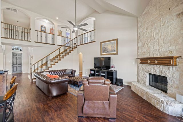 4943 Constantine Court, Grand Prairie, TX 75052