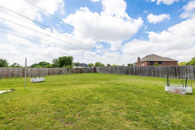 4943 Constantine Court, Grand Prairie, TX 75052