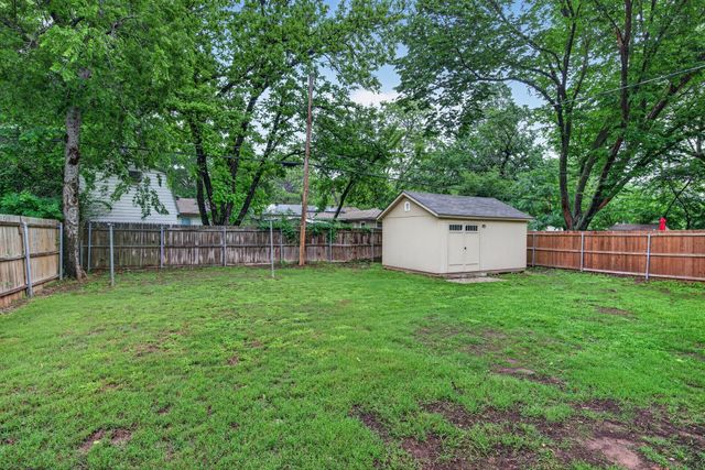 1805 Jackson Drive, Arlington, TX 76013