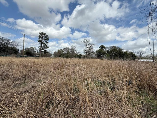 8935 Jutland Road, Houston, TX 77033