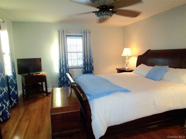 40 Harding Parkway, Mount Vernon, NY 10552