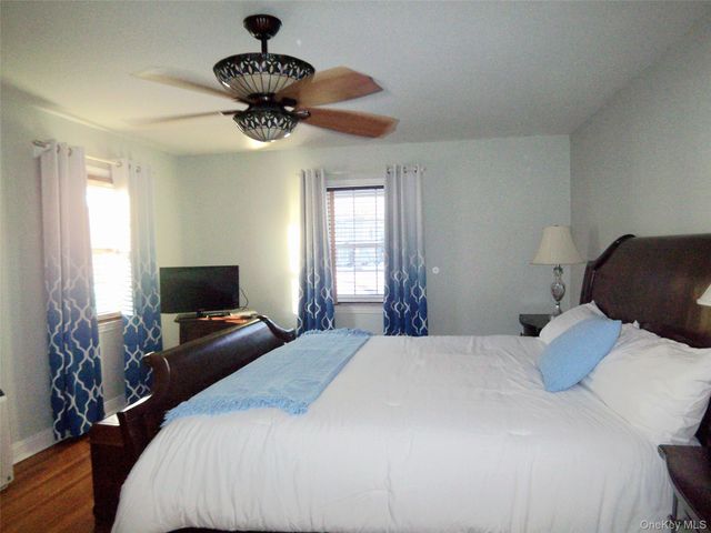 40 Harding Parkway, Mount Vernon, NY 10552