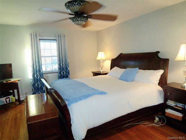 40 Harding Parkway, Mount Vernon, NY 10552