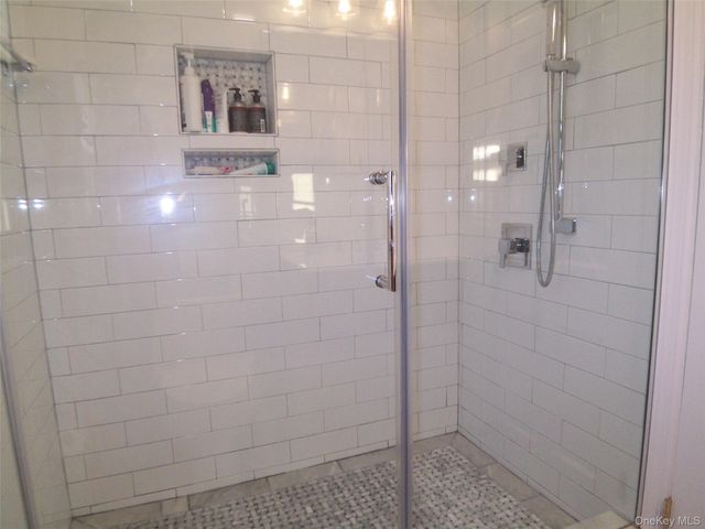 40 Harding Parkway, Mount Vernon, NY 10552