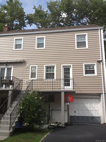 40 Harding Parkway, Mount Vernon, NY 10552