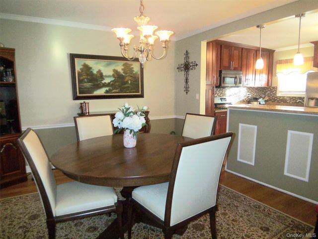 40 Harding Parkway, Mount Vernon, NY 10552