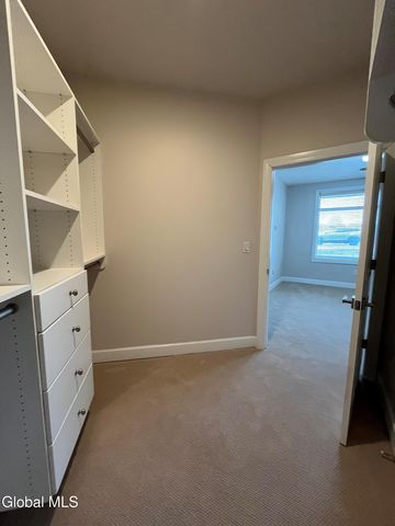 2 West Avenue 103, Saratoga Springs, NY 12866