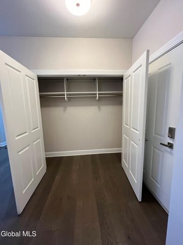 2 West Avenue 103, Saratoga Springs, NY 12866