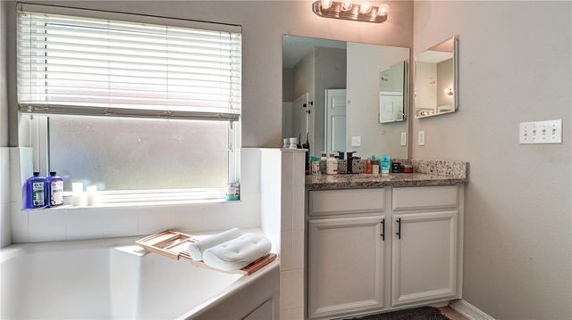 5725 JUSTICIA LOOP, Land O Lakes, FL 34639