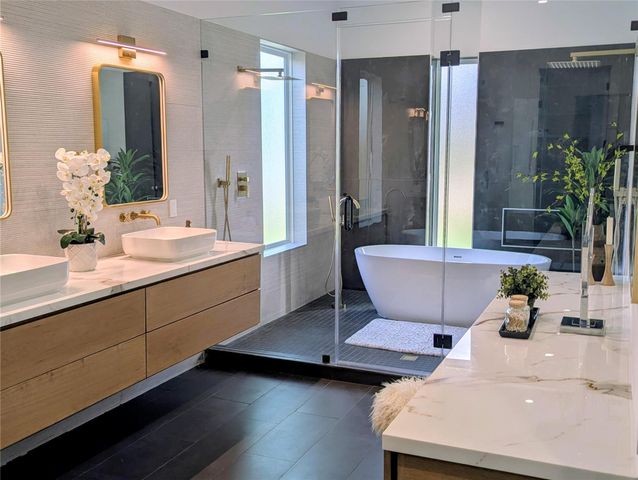 8102 Montridge Drive, Houston, TX 77055